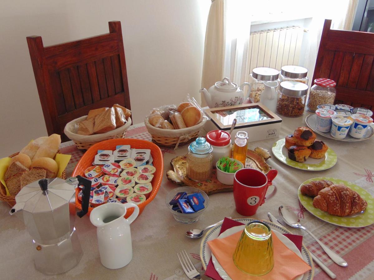 Casa Roberto B&B Savona Bagian luar foto