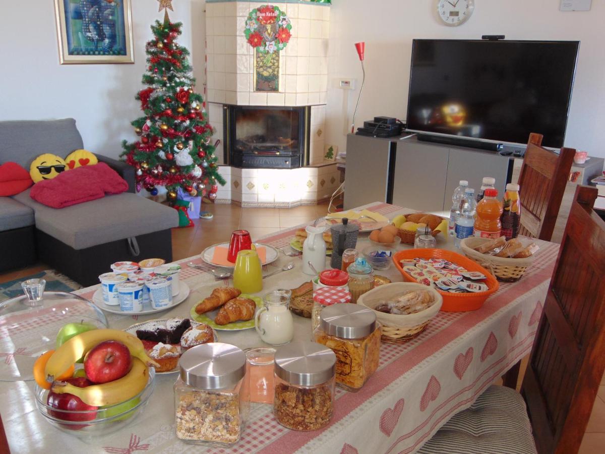 Casa Roberto B&B Savona Bagian luar foto